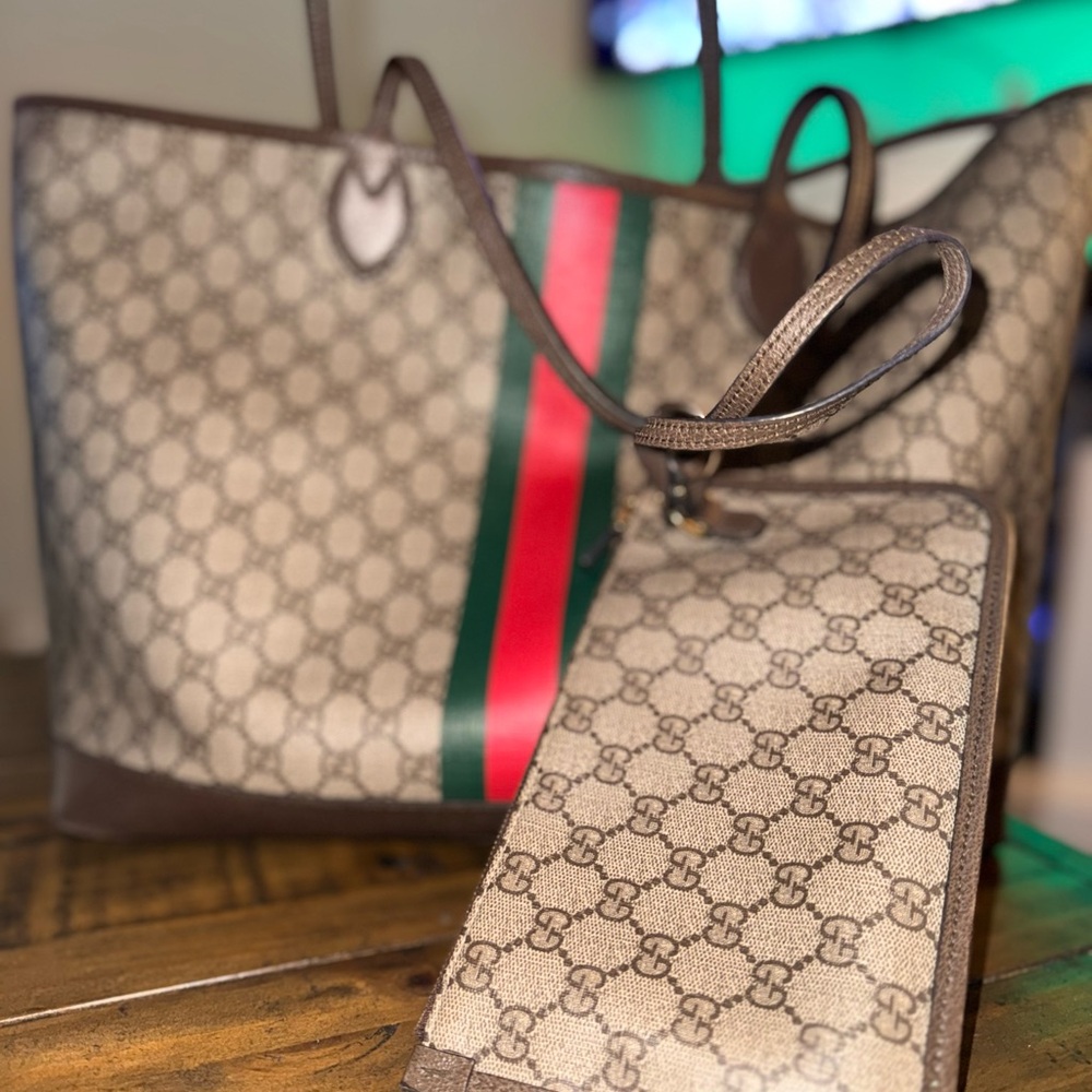 Gucci Beige and Brown Tote with Green and Red Stripe - Picture 2 of 9